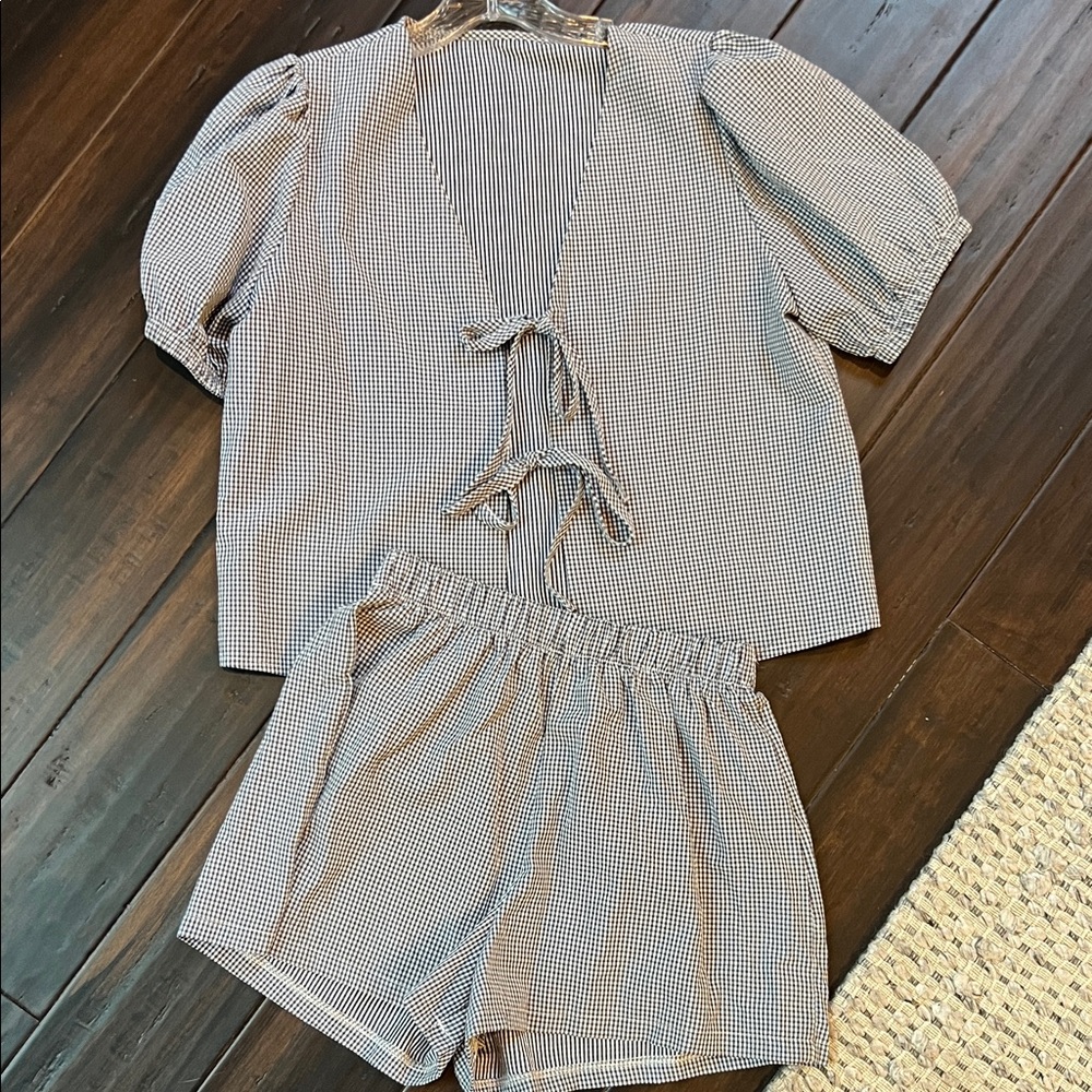 Gingham Set